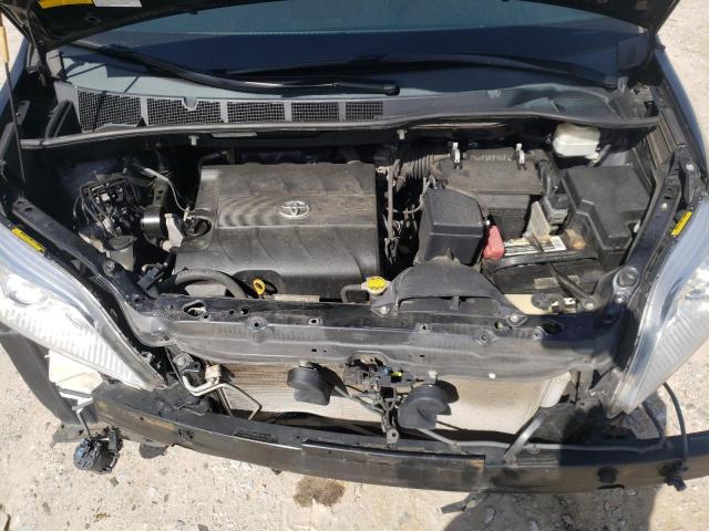 Photo 12 from auction – 2011 TOYOTA SIENNA XLE with VIN 5TDDK3DC6BS011442