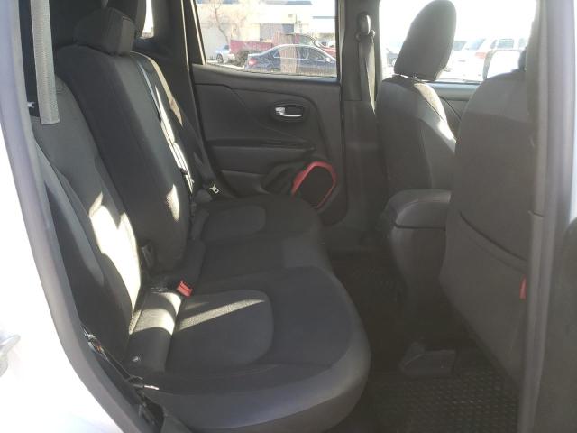 Photo 11 from auction – 2016 JEEP RENEGADE T with VIN ZACCJBCT5GPC68381