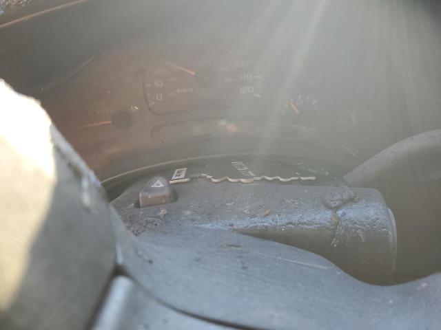 Photo 9 from auction – 2004 CHEVROLET SILVERADO with VIN 1GCEC19X44Z278808