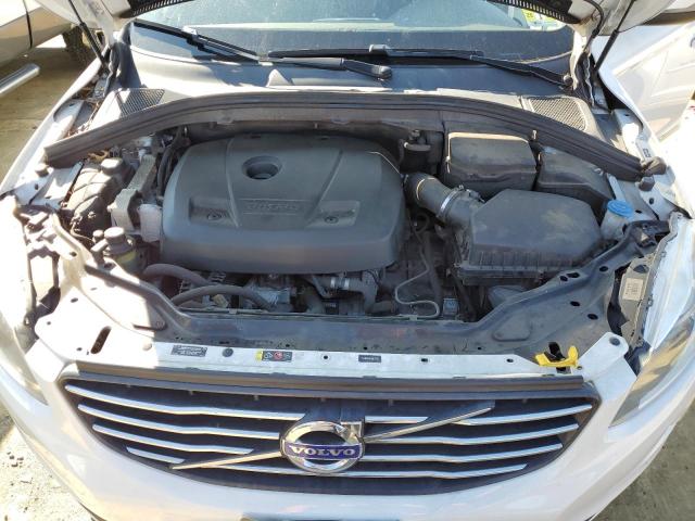 Photo 11 from auction – 2016 VOLVO XC60 T5 with VIN YV440MDJ4G2812764
