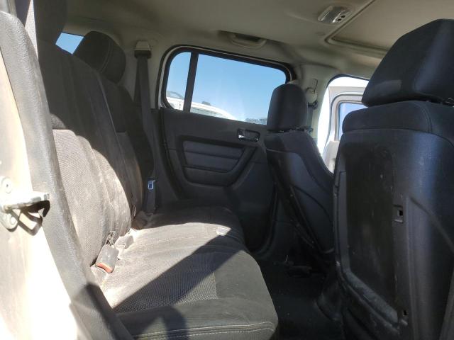 Photo 11 from auction – 2007 HUMMER H3 with VIN 5GTDN13E578252797
