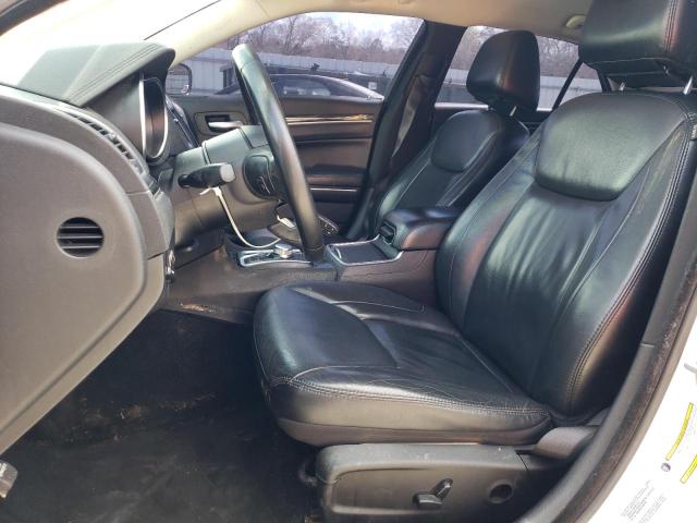 Photo 7 from auction – 2015 CHRYSLER 300 LIMITE with VIN 2C3CCAAG7FH929827