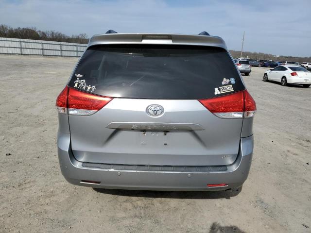 Photo 6 from auction – 2014 TOYOTA SIENNA XLE with VIN 5TDYK3DC9ES425143