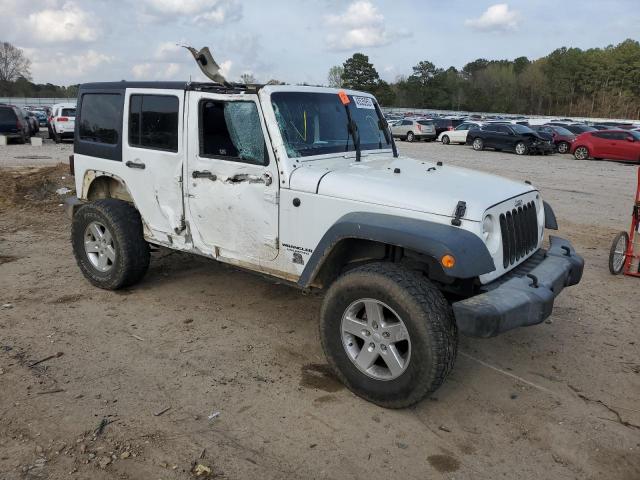 Photo 4 from auction – 2014 JEEP WRANGLER U with VIN 1C4BJWDG0EL313944