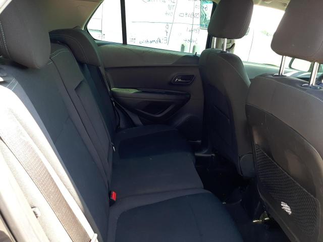 Photo 10 from auction – 2015 CHEVROLET TRAX LS with VIN KL7CJKSB6FB063439