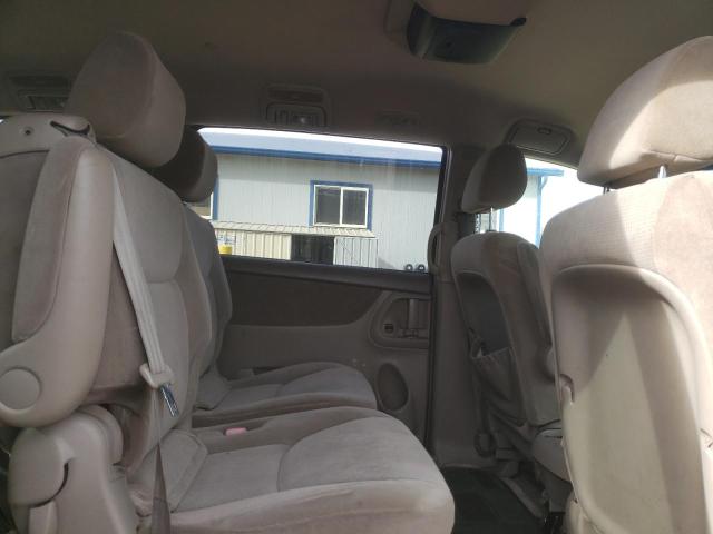 Photo 11 from auction – 2004 TOYOTA SIENNA with VIN 5TDZA23CX4S031829