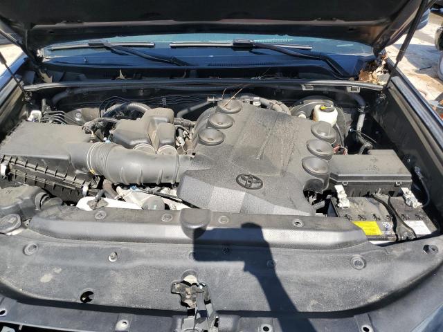 Photo 12 from auction – 2018 TOYOTA 4RUNNER SR with VIN JTEZU5JR5J5189153