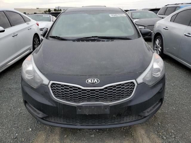 Photo 5 from auction – 2016 KIA FORTE LX with VIN KNAFK4A61G5613852