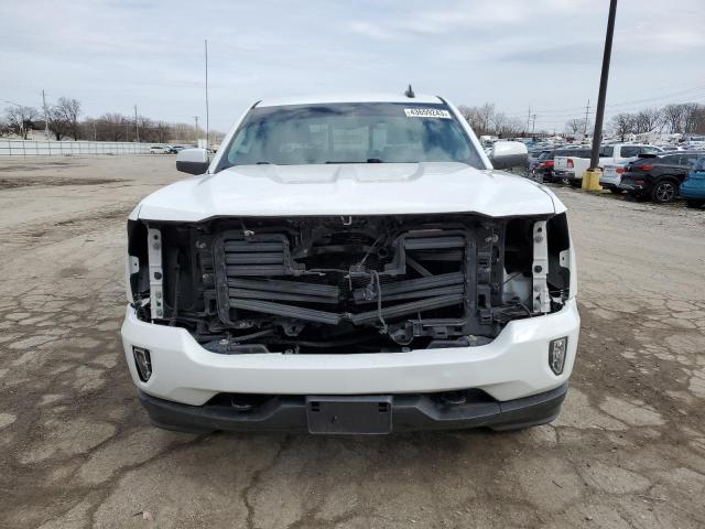 Photo 5 from auction – 2018 CHEVROLET SILVERADO with VIN 3GCUKREC0JG252962