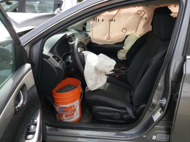 Photo 7 from auction – 2017 NISSAN SENTRA S with VIN 3N1AB7AP1HY267672