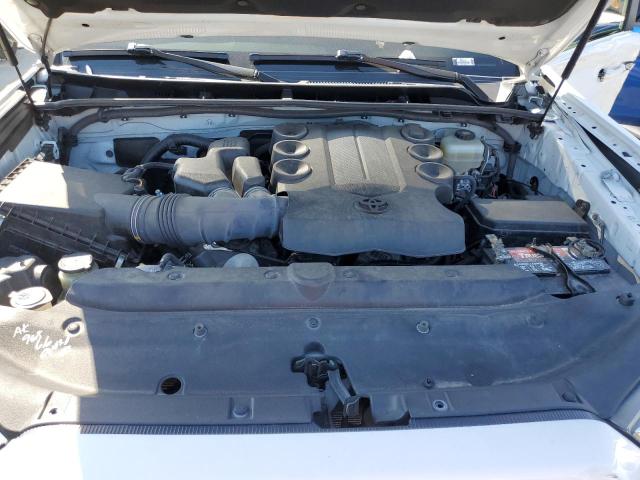 Photo 12 from auction – 2018 TOYOTA 4RUNNER SR with VIN JTEBU5JR1J5577336