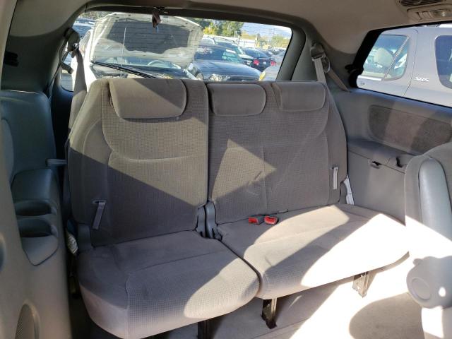 Photo 10 from auction – 2004 TOYOTA SIENNA CE with VIN 5TDZA23C64S164619
