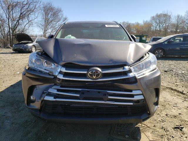 Photo 5 from auction – 2019 TOYOTA HIGHLANDER with VIN 5TDJZRFH1KS622876