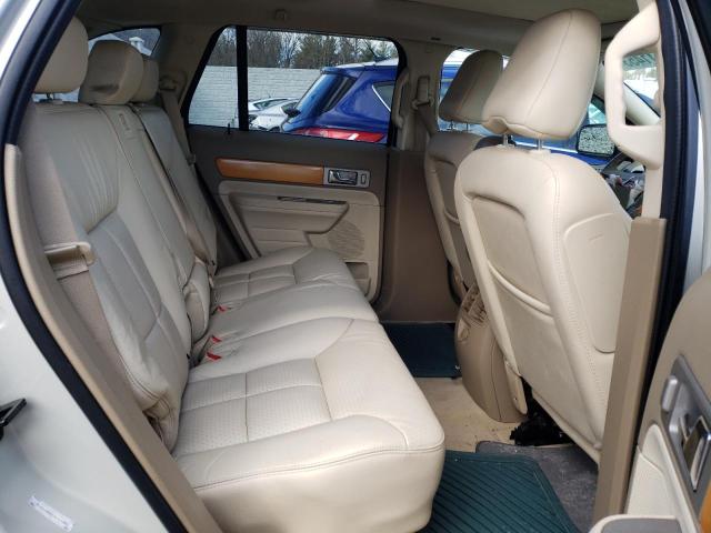 Photo 10 from auction – 2007 LINCOLN MKX with VIN 2LMDU88C27BJ24296