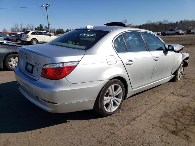 Photo 3 from auction – 2010 BMW 528 XI with VIN WBANV1C57AC442971