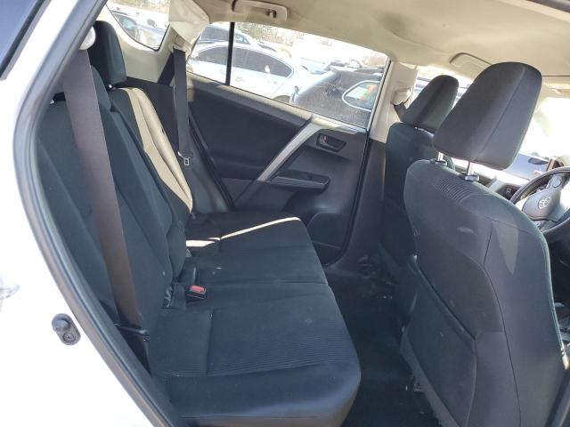 Photo 10 from auction – 2018 TOYOTA RAV4 LE with VIN 2T3BFREV5JW763273