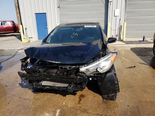 Photo 5 from auction – 2015 KIA FORTE LX with VIN KNAFK4A67F5311853