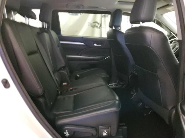 Foto 11 de la subasta – 2016 TOYOTA HIGHLANDER con VIN 5TDJKRFH5GS254701