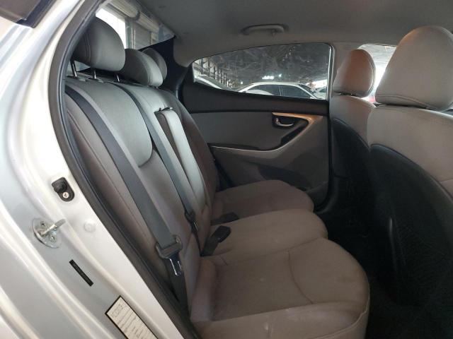 Photo 10 from auction – 2011 HYUNDAI ELANTRA GL with VIN 5NPDH4AE2BH034572
