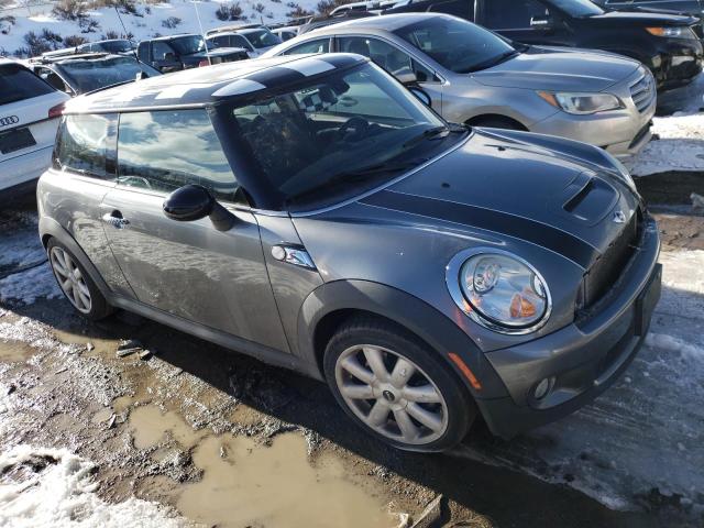Photo 4 from auction – 2007 MINI COOPER S with VIN WMWMF73547TL92129