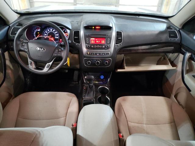 Photo 8 from auction – 2015 KIA SORENTO LX with VIN 5XYKT4A72FG594516