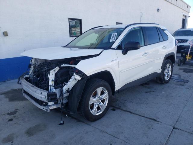TOYOTA RAV4 LE 2020 with VIN JTMLWRFV8LD059894 - Photo from auction