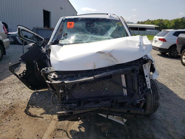 Photo 5 from auction – 2016 CHEVROLET SUBURBAN K with VIN 1GNSKJKC2GR103076