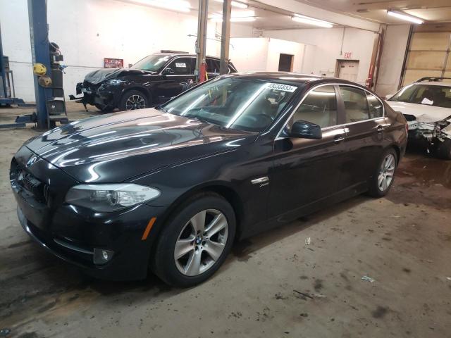 BMW 528 XI 2012 with VIN WBAXH5C50CDW07425 - Photo from auction