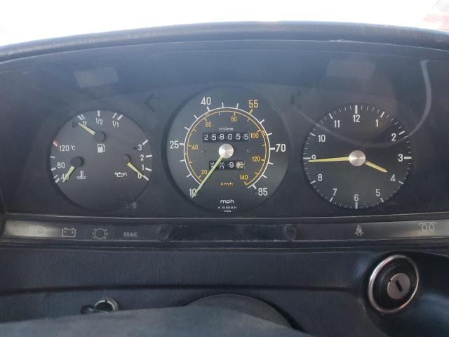 Photo 9 from auction – 1981 MERCEDES-BENZ 300 D with VIN WDBAB30AXBB249730