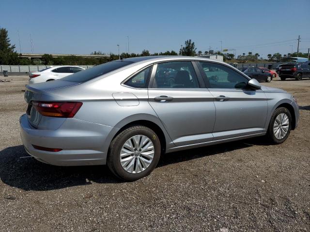 Photo 3 from auction – 2019 VOLKSWAGEN JETTA S with VIN 3VWCB7BU2KM171037