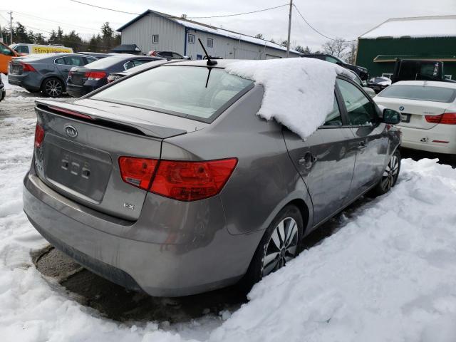 Photo 3 from auction – 2013 KIA FORTE EX with VIN KNAFU4A20D5671857