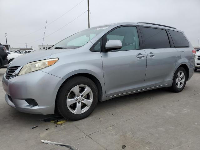 TOYOTA SIENNA LE 2011 with VIN 5TDKK3DC3BS072836 - Photo from auction