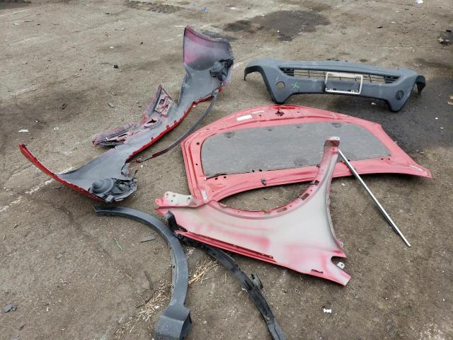 Photo 13 from auction – 2015 TOYOTA RAV4 LE with VIN JTMBFREV0FD121385