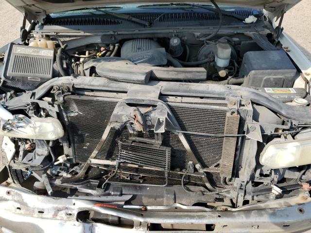 Photo 12 from auction – 2002 CHEVROLET SUBURBAN C with VIN 3GNEC16Z92G311005
