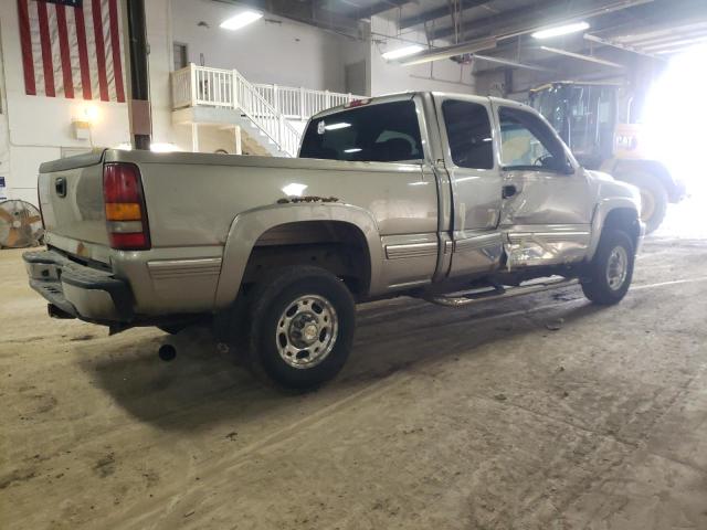 Photo 3 from auction – 2002 CHEVROLET SILVERADO with VIN 1GCHK29UX2Z234692