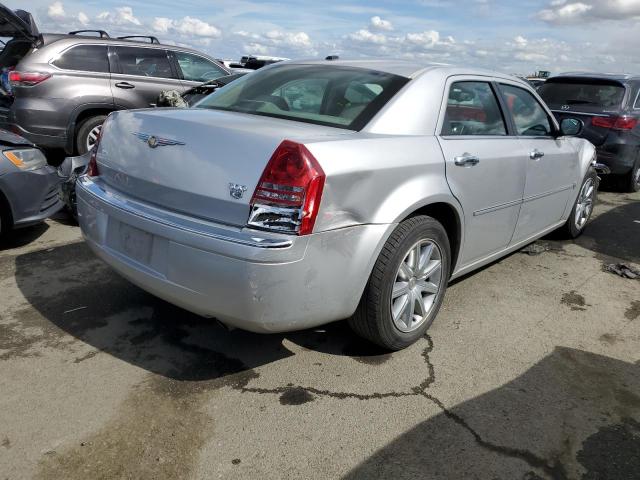 Photo 3 from auction – 2007 CHRYSLER 300C with VIN 2C3KA63H17H892781