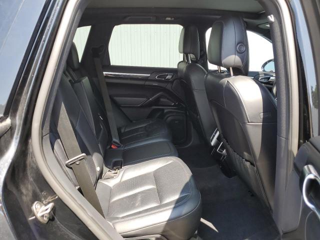 Photo 11 from auction – 2016 PORSCHE CAYENNE with VIN WP1AA2A28GKA10589