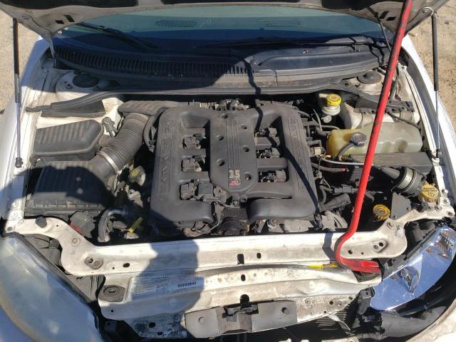 Photo 11 from auction – 2004 DODGE INTREPID E with VIN 2B3HD56G94H614749