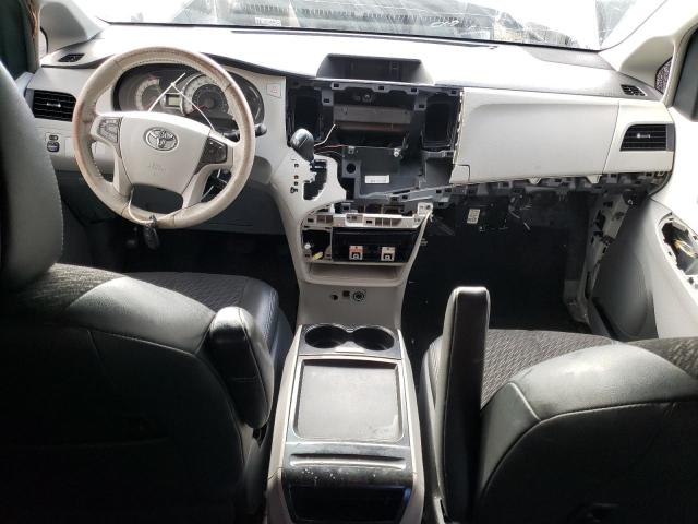Photo 8 from auction – 2011 TOYOTA SIENNA SPO with VIN 5TDXK3DC2BS122714