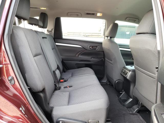 Photo 11 from auction – 2018 TOYOTA HIGHLANDER with VIN 5TDZARFH1JS040236