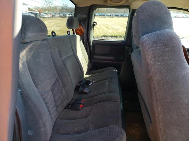 Photo 10 from auction – 2004 CHEVROLET SILVERADO with VIN 1GCEK19T74Z293903