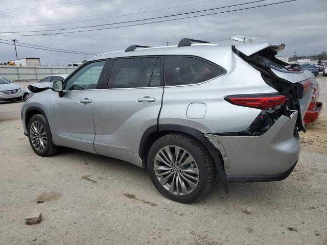 Photo 2 from auction – 2021 TOYOTA HIGHLANDER with VIN 5TDFZRBH7MS113356