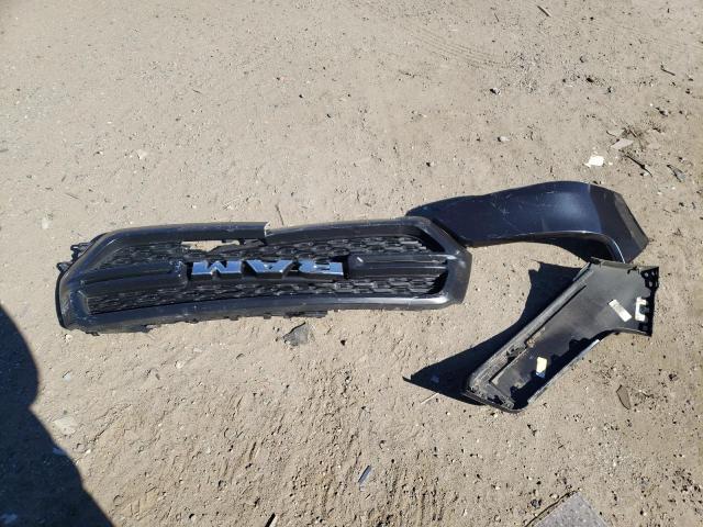 Photo 12 from auction – 2019 RAM 1500 TRADE with VIN 1C6SRFGT2KN741152