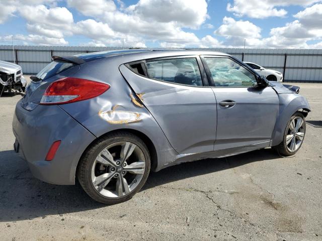 Photo 3 from auction – 2016 HYUNDAI VELOSTER with VIN KMHTC6AD6GU300391