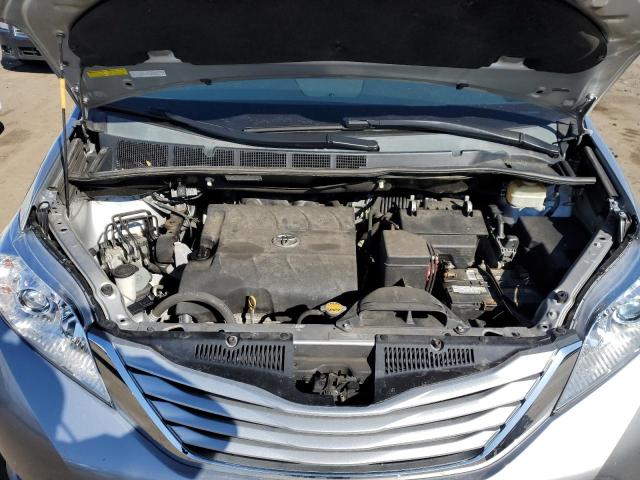 Photo 11 from auction – 2015 TOYOTA SIENNA LE with VIN 5TDJK3DC5FS110424