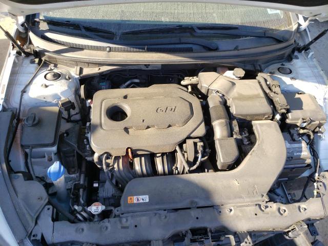 Photo 11 from auction – 2017 HYUNDAI SONATA SE with VIN 5NPE24AF6HH565619