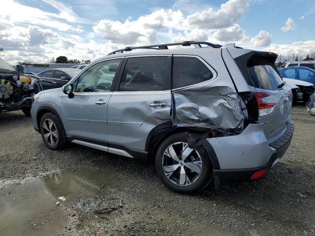Photo 2 from auction – 2019 SUBARU FORESTER T with VIN JF2SKAWC2KH555547
