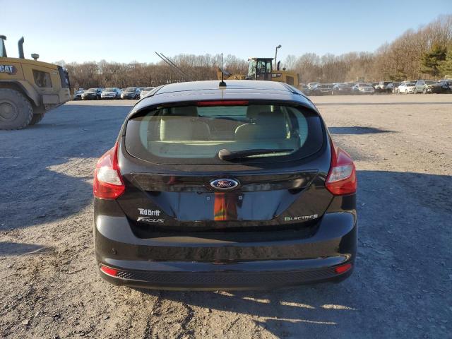Foto 6 de la subasta – 2013 FORD FOCUS BEV con VIN 1FADP3R42DL178779
