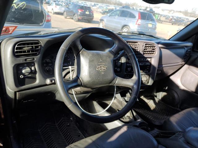 Photo 8 from auction – 2002 CHEVROLET BLAZER with VIN 1GNDT13W32K241032