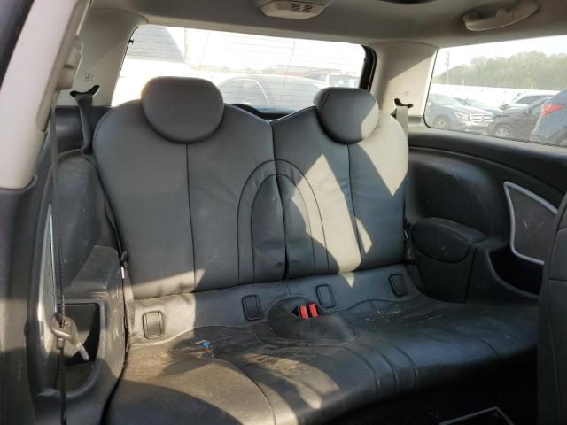 Photo 11 from auction – 2004 MINI COOPER S with VIN WMWRE33444TD82322